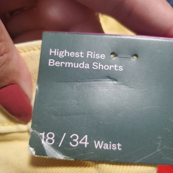 NEW Wild Fable High-Rise Mineral Dyed Bermuda Jean Shorts - Picture 9 of 16